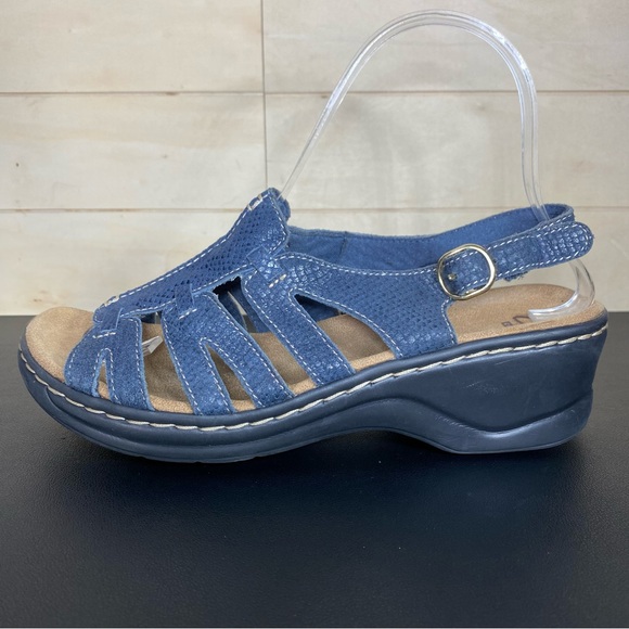 Clarks Lexi Marigold Sandals Blue Leather Women's Size 7.5 Shoes M Snakeskin - Picture 4 of 11